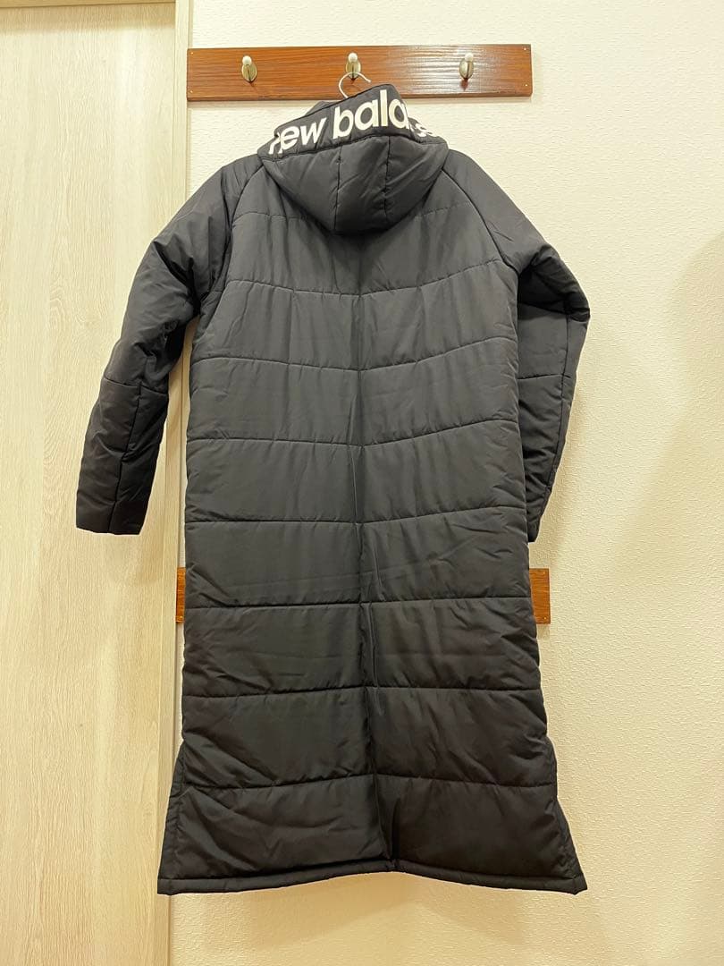 美品 ニューバランス フード ロゴ ロング ベンチコート ジャケット ブラックM