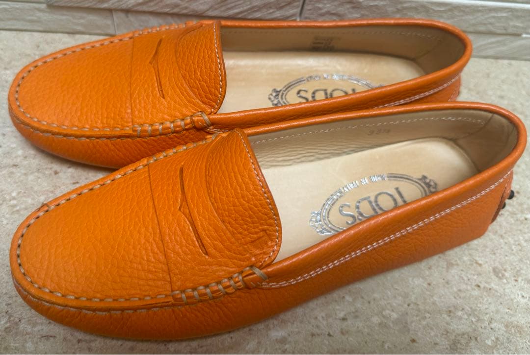 トッズ　TOD'S ドライビングシューズ　フラットシューズ