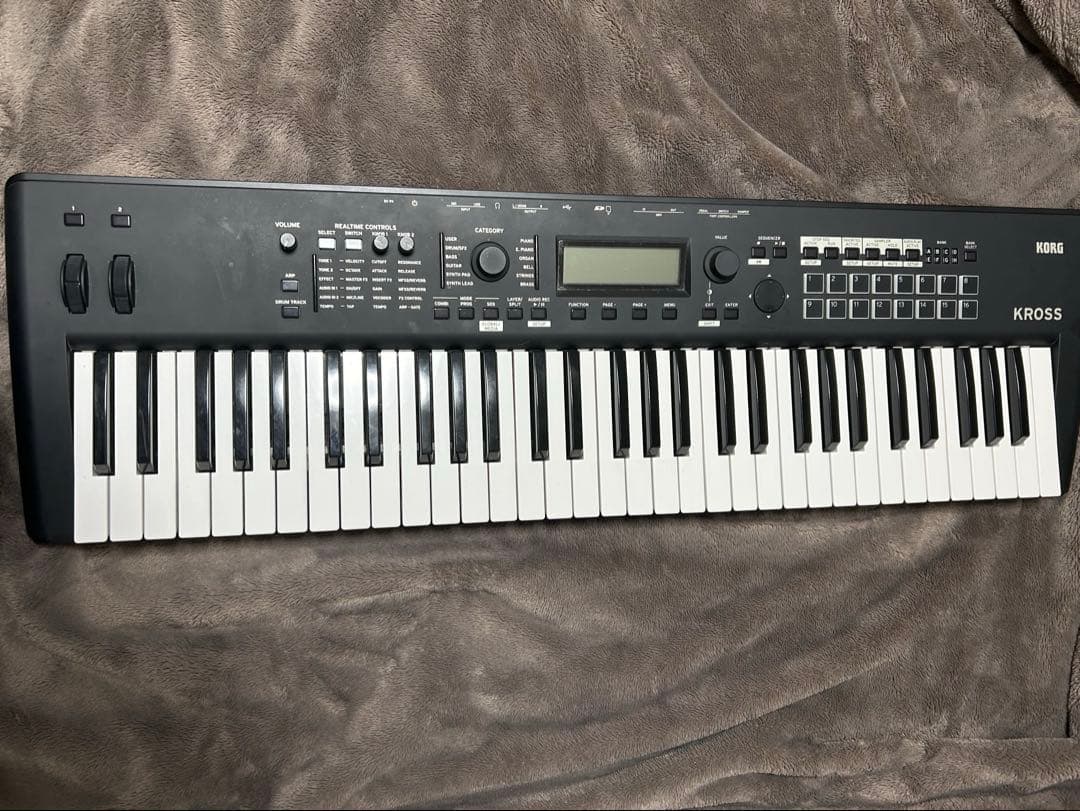 Korg Kross2 -61 Enki.様