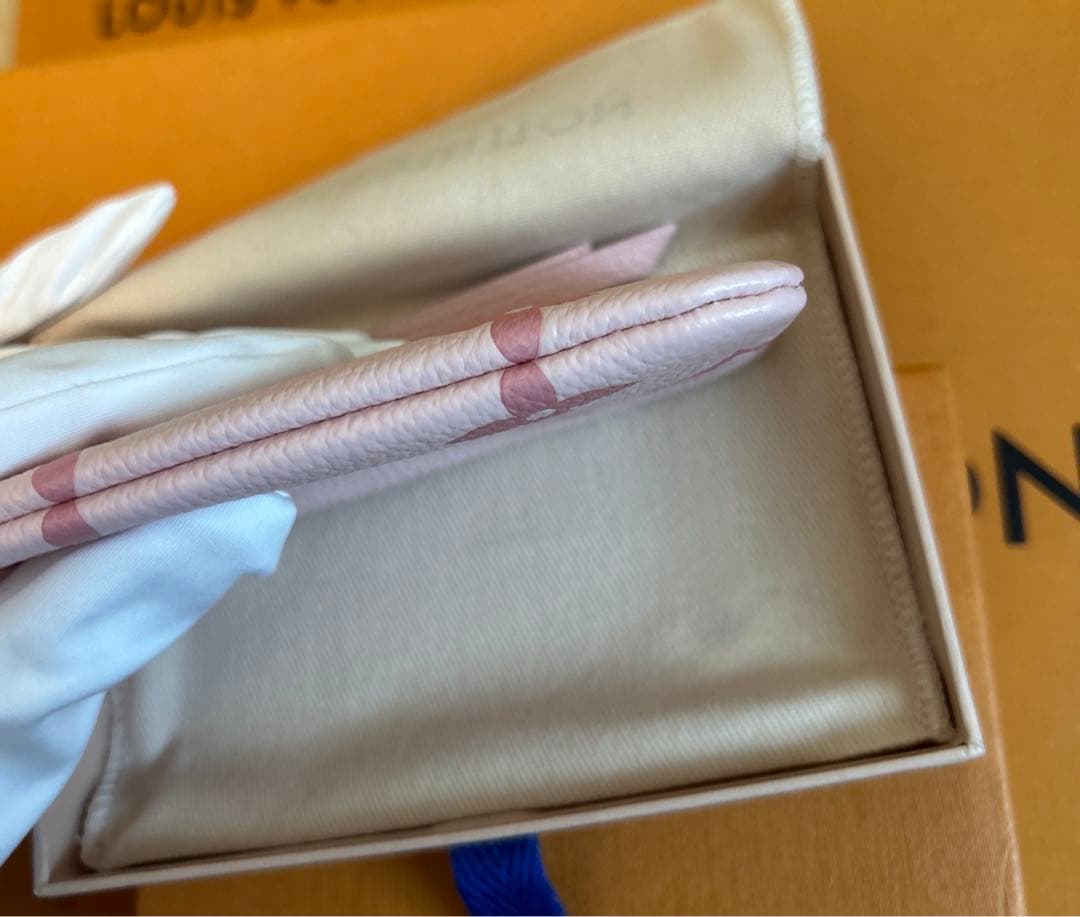 新品未使用⭐︎ルイヴィトン　モノグラムアンプラント　ポシェットクレ　ピンク