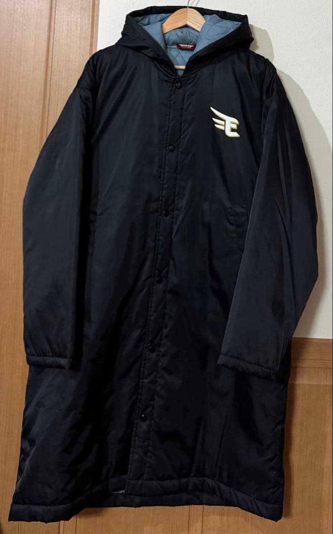 希少　美品　東北楽天ゴールデンイーグルス　ベンチコート　デカロゴ　ブラック　L
