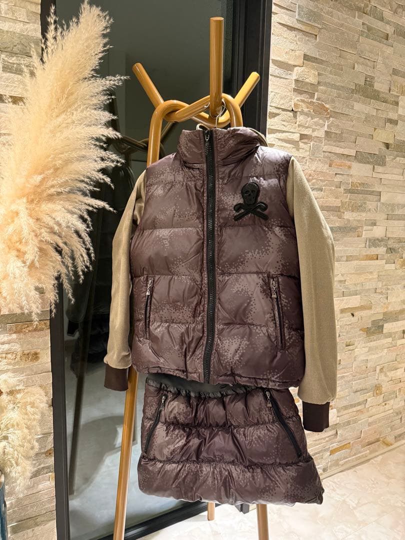 【美品】MARK & LONA ダウンベスト&スカート　セットアップ　Sサイズ