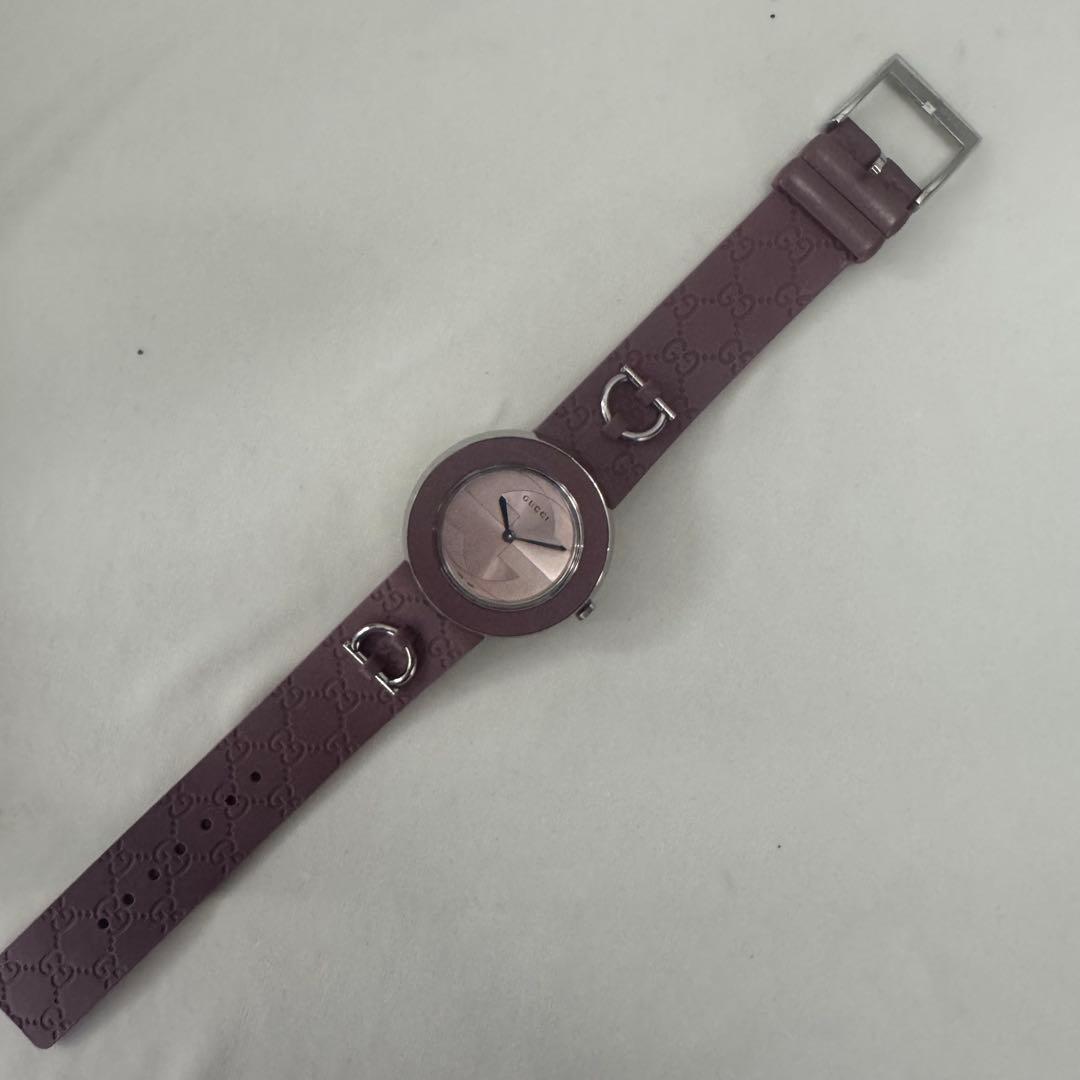 美品⭐️GUCCI インターロッキング 腕時計 ピンク