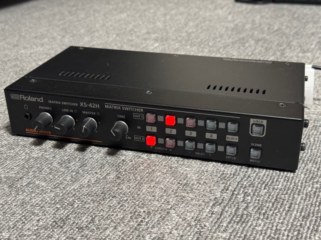 Roland XS-42H マトリックススイッチャー